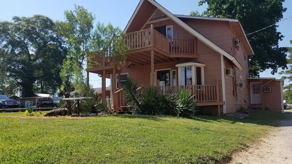 Bay Springs Country Inn