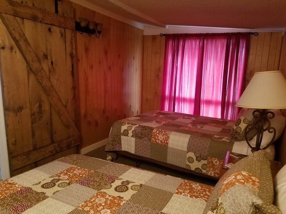 Bay Springs Country Inn