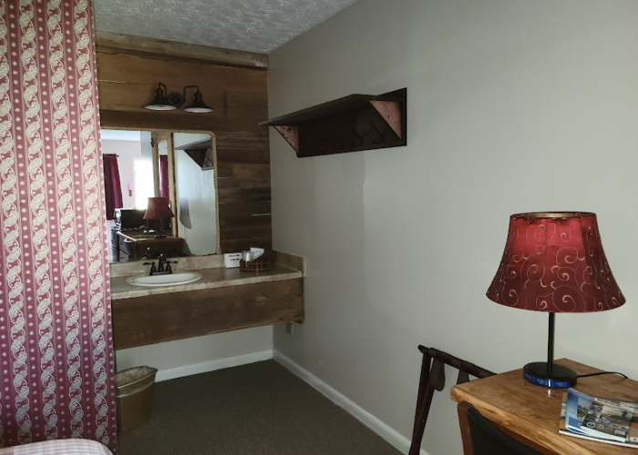 Bay Springs Country Inn